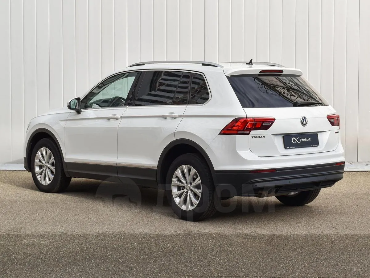 Volkswagen Tiguan Image 8